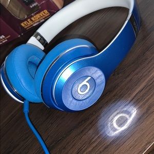 Beats solo headphones